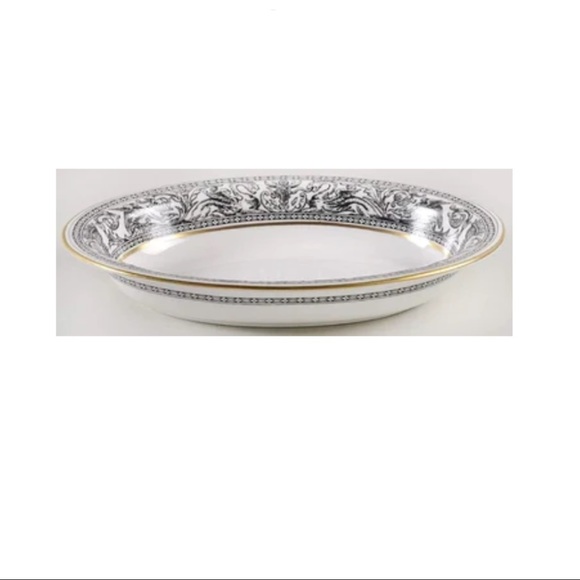 Wedgwood Florentine Black Oval Serving Bowl